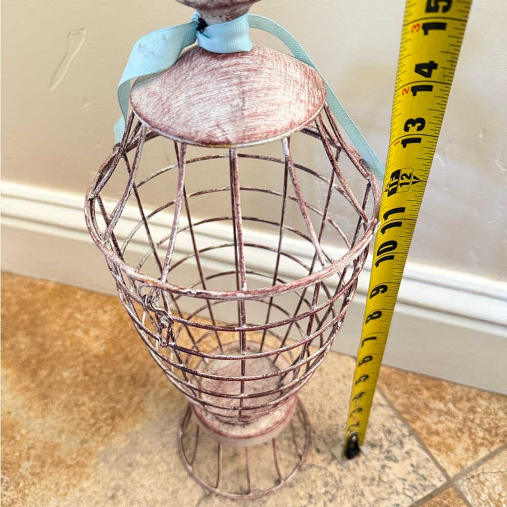 Cottagecore Rustic Pink Wire Cage Accent